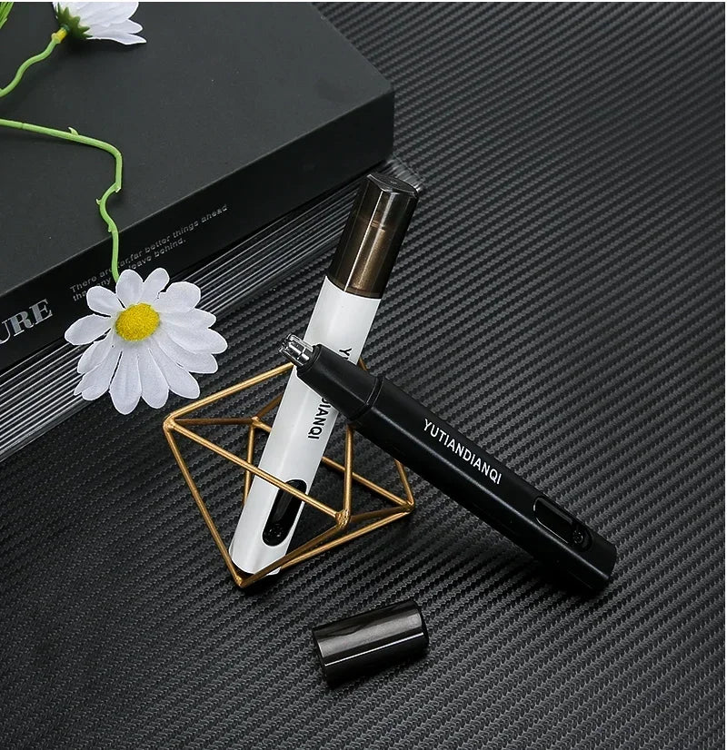 2 In 1 Electric Portable Ear And Nose Hair Eyebrow Trimmer Clipper  For Men